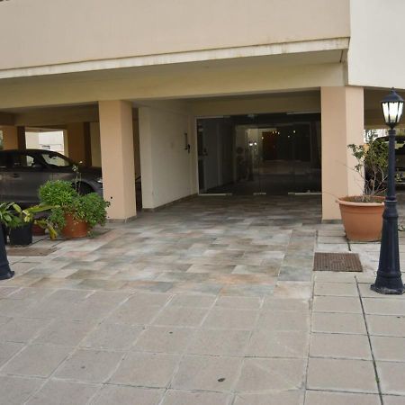 Elysso Apartments Larnaca Exterior foto