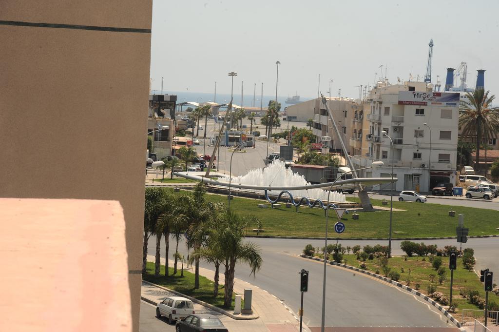 Elysso Apartments Larnaca Exterior foto