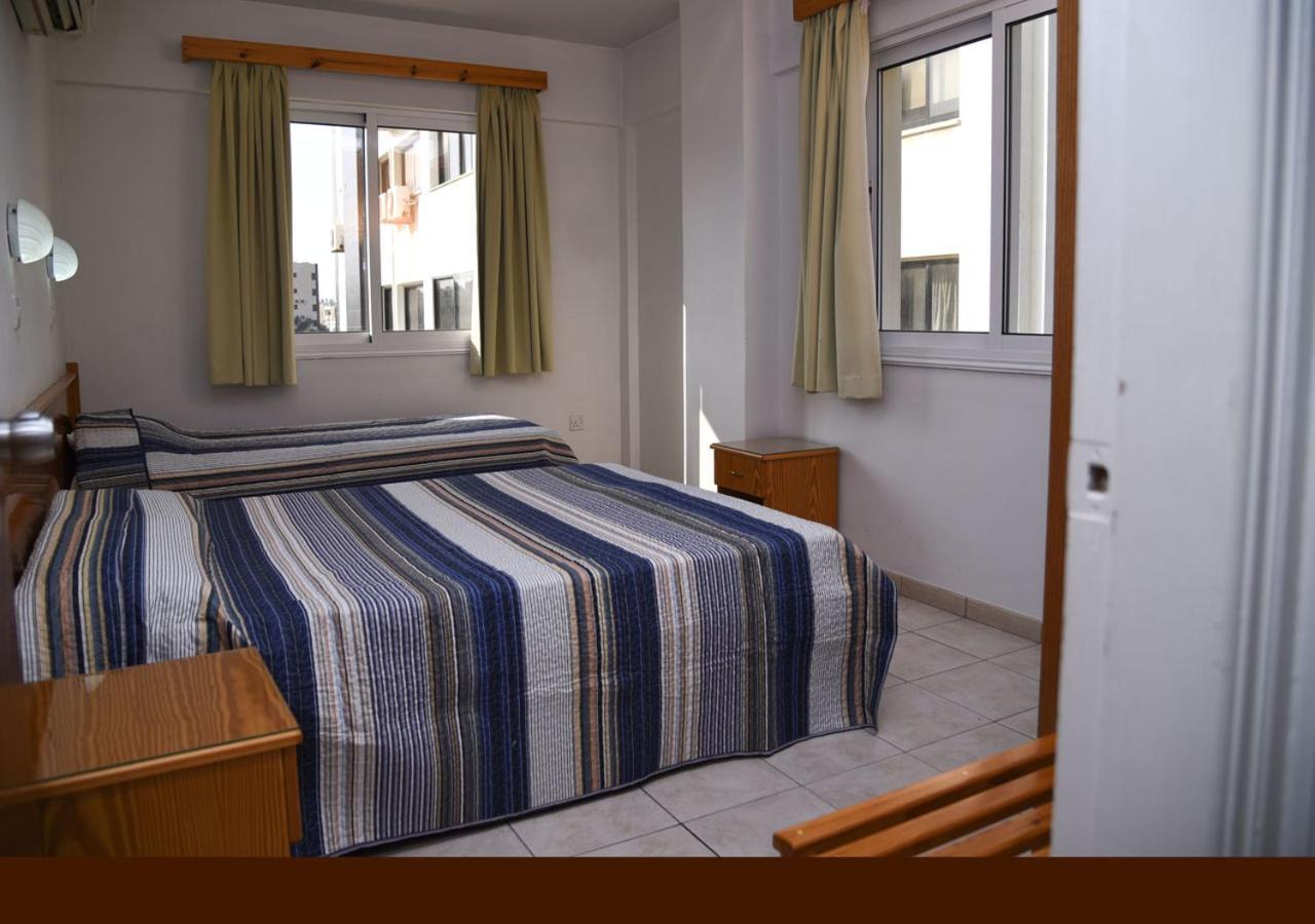 Elysso Apartments Larnaca Exterior foto